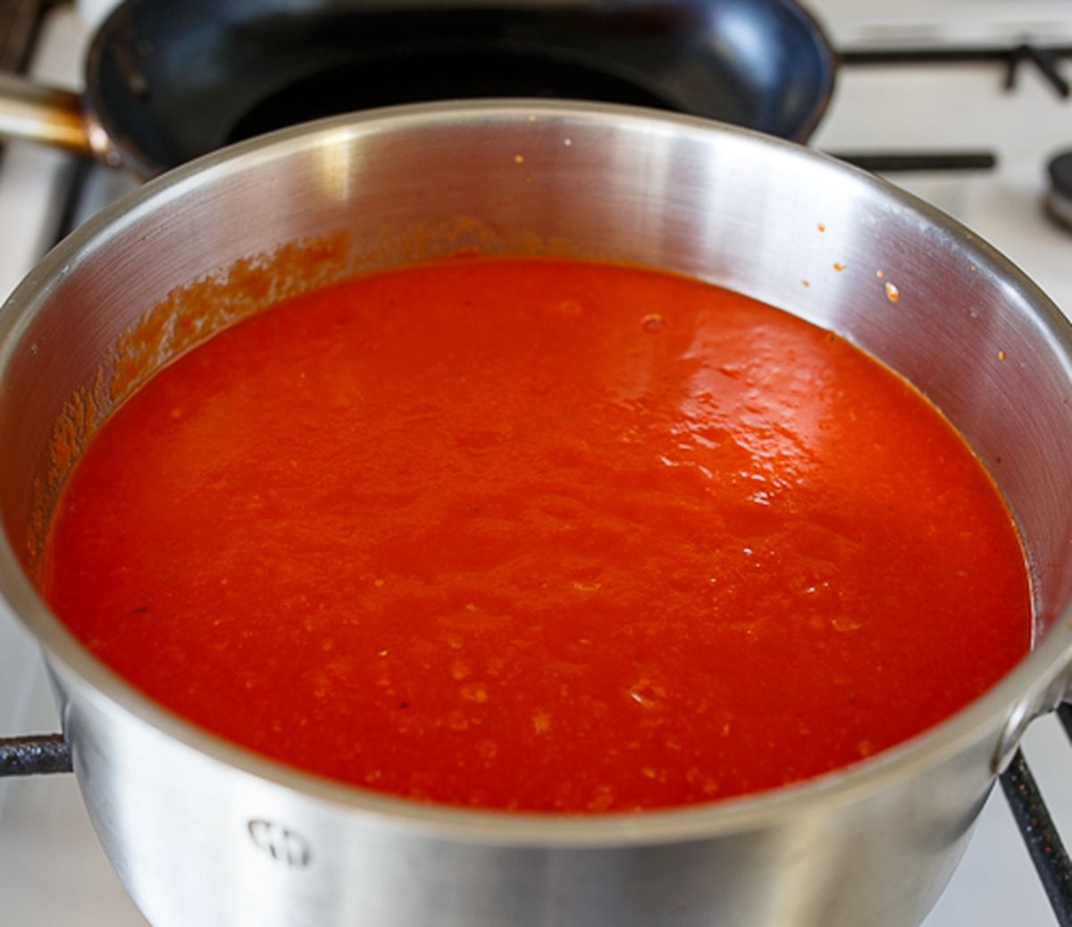 Суп-пюре из печеных томатов и сладкого перца